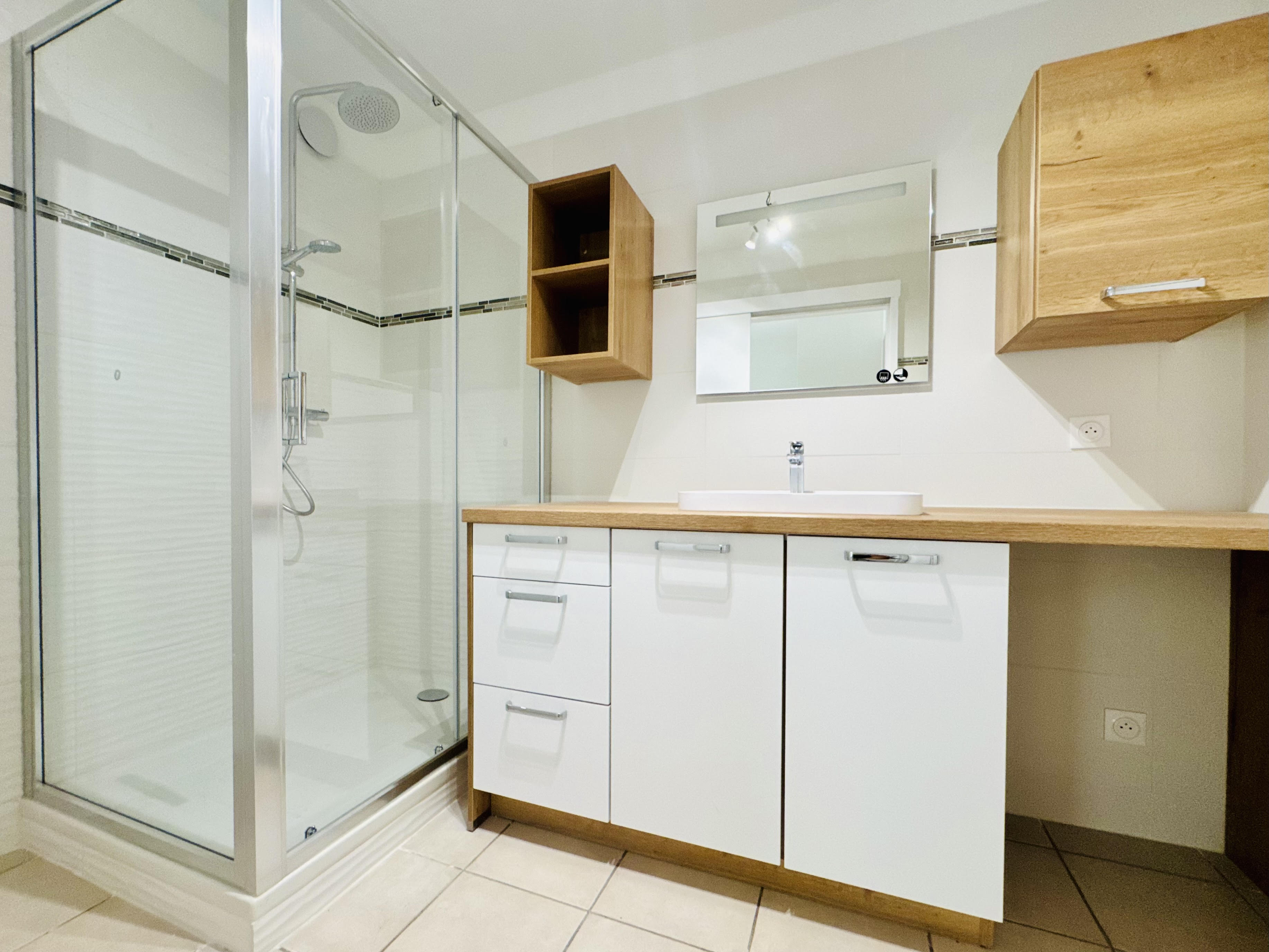 Appartement T3 Avec Terrasse, double garage et cave - Manosque - Réf. 449 - Photo 11